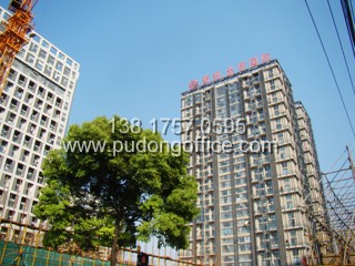 ���޽����H��B-�֖|���?q��)��֘? width=215px height=190px id=img border=0 > </a><a href=http://www.cticall.cn//UploadFiles/1706410.jpg target=